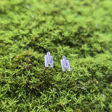 Cargar imagen en el visor de la galería, Llengües_Pendientes ocell pequeños
